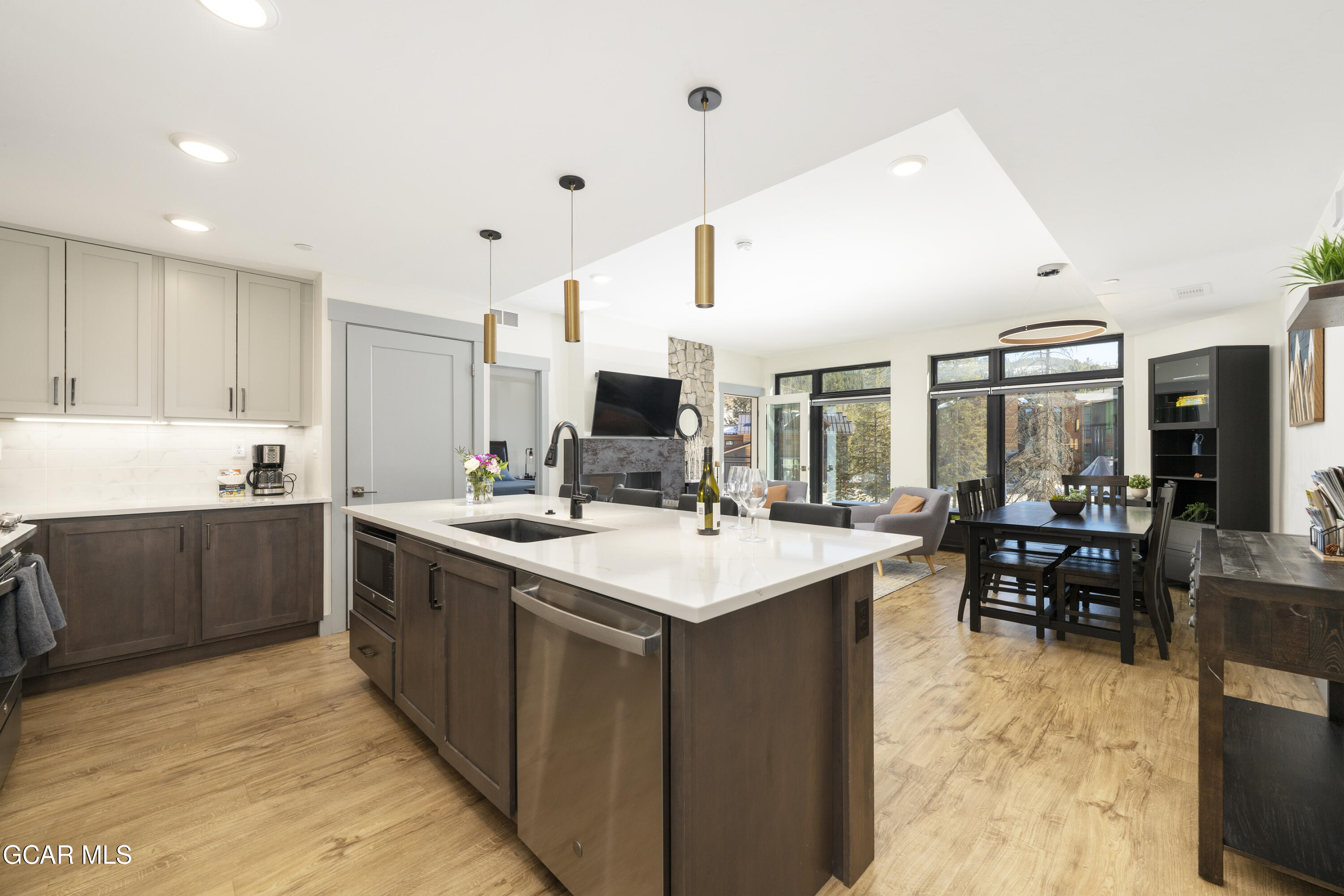 144 Ski Idlewild Road, Unit 2203 Winter Park, CO 80482 - Photo 4 of 45 Bright and Open