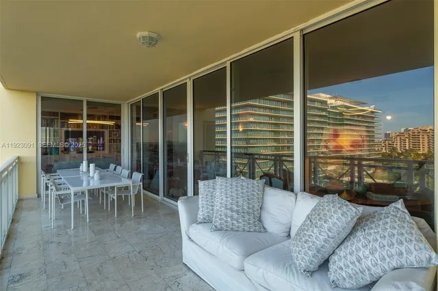 a view of a tall building