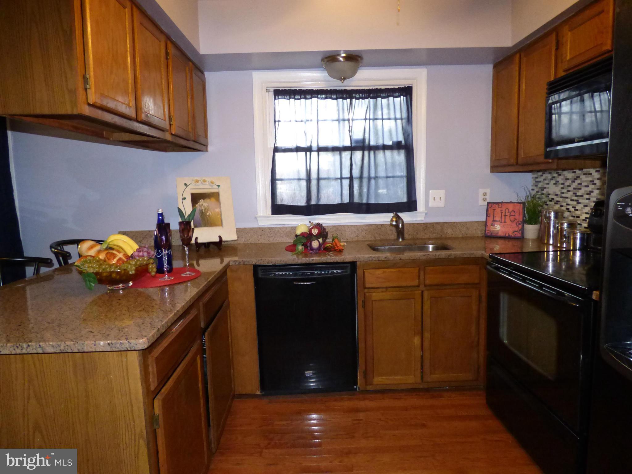 12701 Turquoise Terrace Silver Spring, MD 20904 - Photo 16 of 27 Kitchen