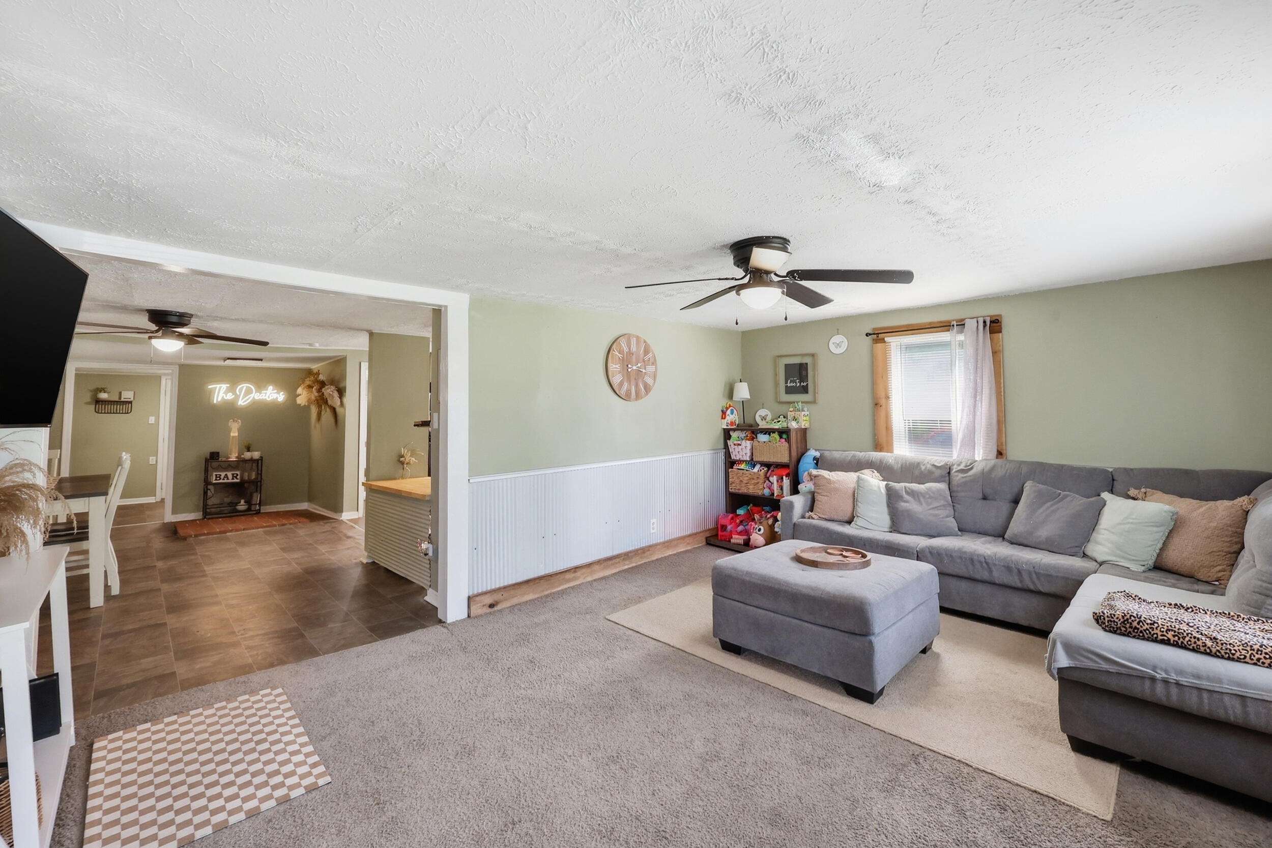 410 College Hill Road Waco, KY 40385 - Photo 2 of 31 5_pend1071