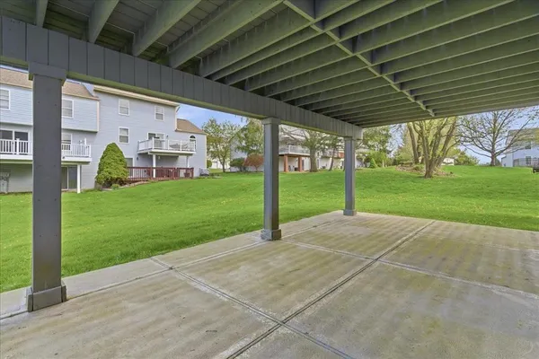 $325,000 | 1409 Lexington Drive, Lawrence, PA 15055