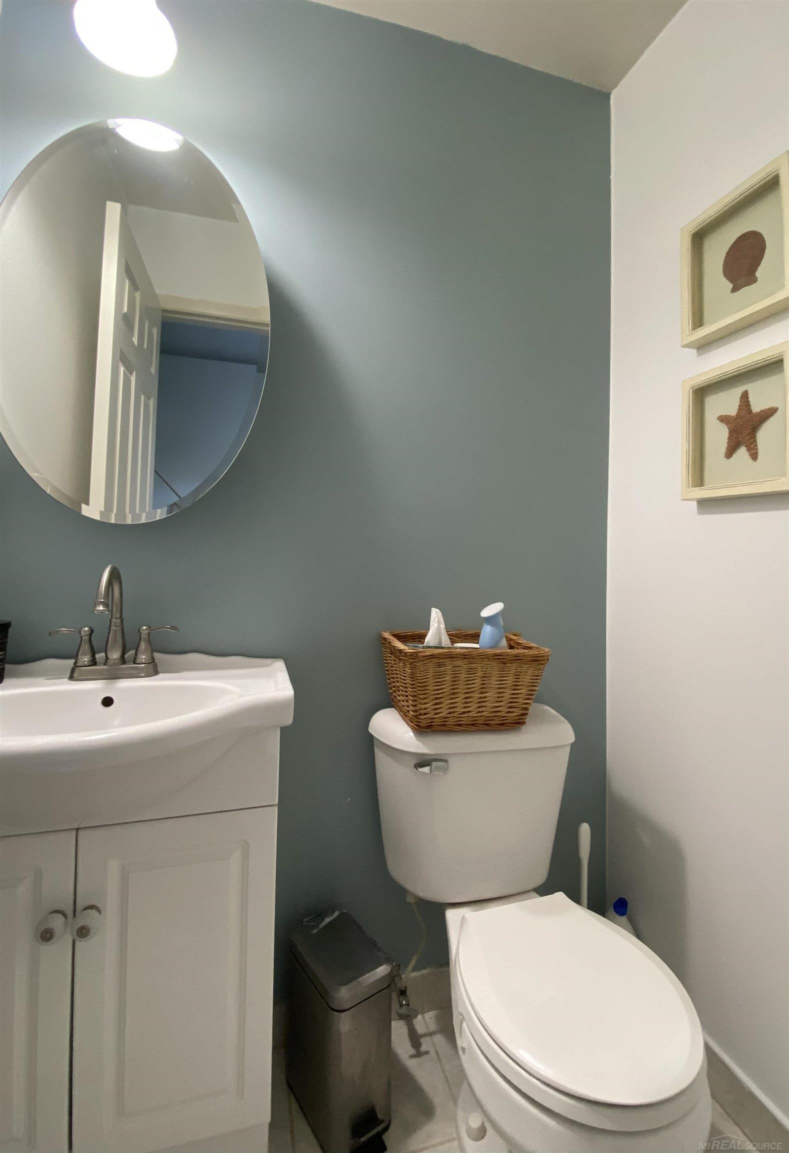 2330 Hillendale Drive Rochester Hills, MI 48309 - Photo 8 of 21