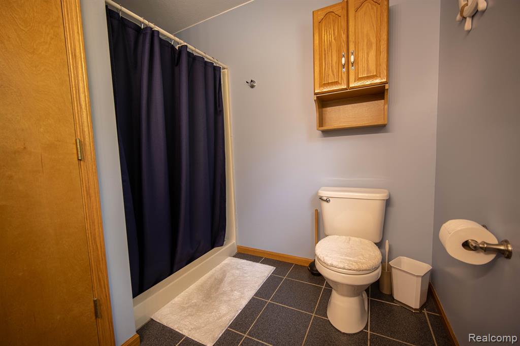 7762 West 50 Road Cadillac, MI 49601 - Photo 38 of 60