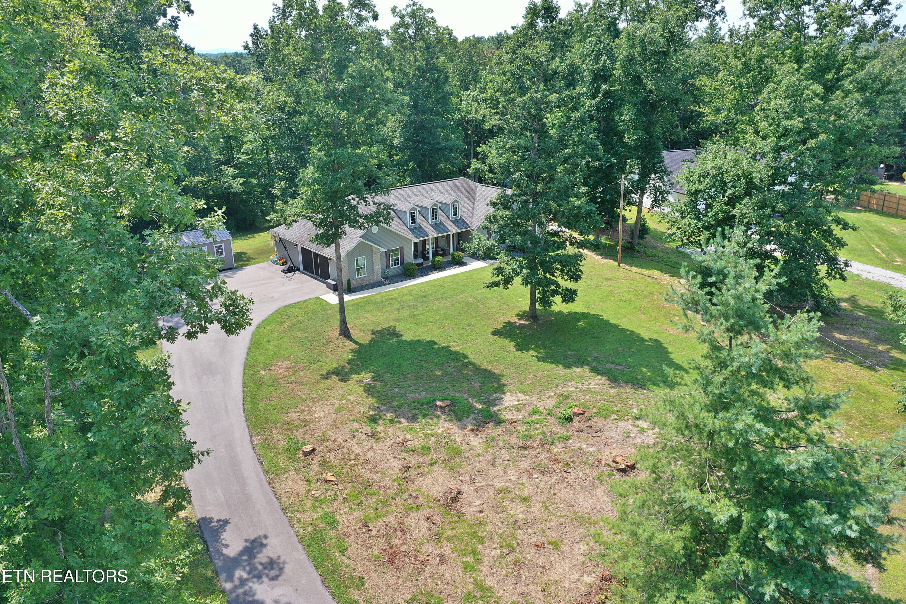 175 Logan Lane Oneida, TN 37841 - Photo 1 of 56 DJI_0351