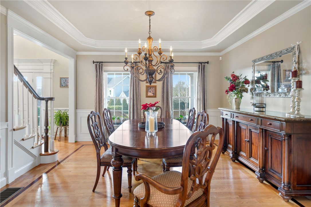 7 Stable Drive Cranston, RI 02831 - Photo 17 of 49