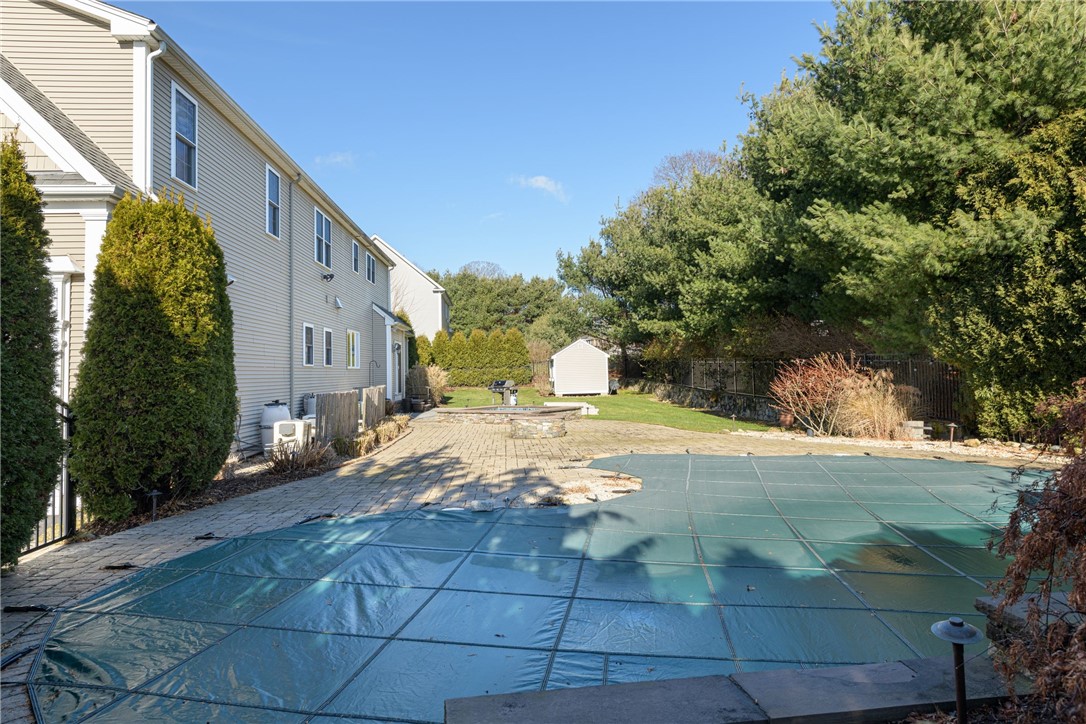7 Stable Drive Cranston, RI 02831 - Photo 42 of 49