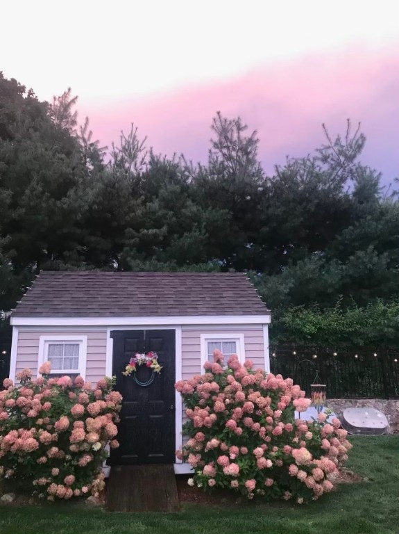 7 Stable Drive Cranston, RI 02831 - Photo 46 of 49