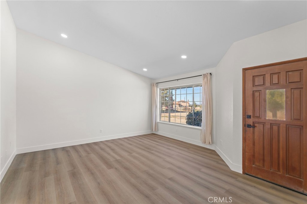 5971 Brawley Road Phelan, CA 92371 - Photo 8 of 39