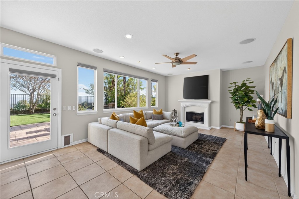20800 Campania Lane Porter Ranch, CA 91326 - Photo 10 of 70