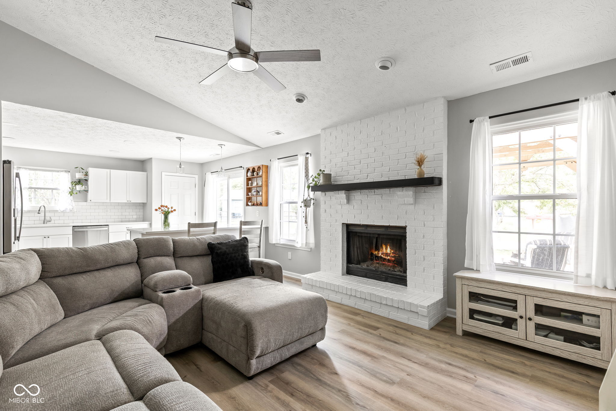 7447 Iron Rock Road Indianapolis, IN 46236 - Photo 10 of 29