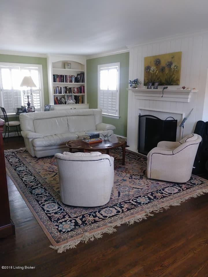 2903 Dundee Road Louisville, KY 40205 - Photo 17 of 39 Formal LivingRoom