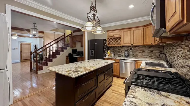 $2,800 | 4931 Arts Street, New Orleans, LA 70122