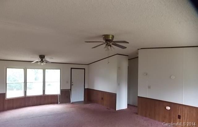 122 Flake Road Harmony, NC 28634 - Photo 10 of 14 Gallery Image 10