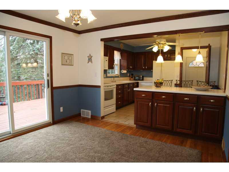 113 Deimling Road Pittsburgh, PA 15229 - Photo 3 of 16 Dining Room. Wow! This house is a winner! Look at the attention to detail!