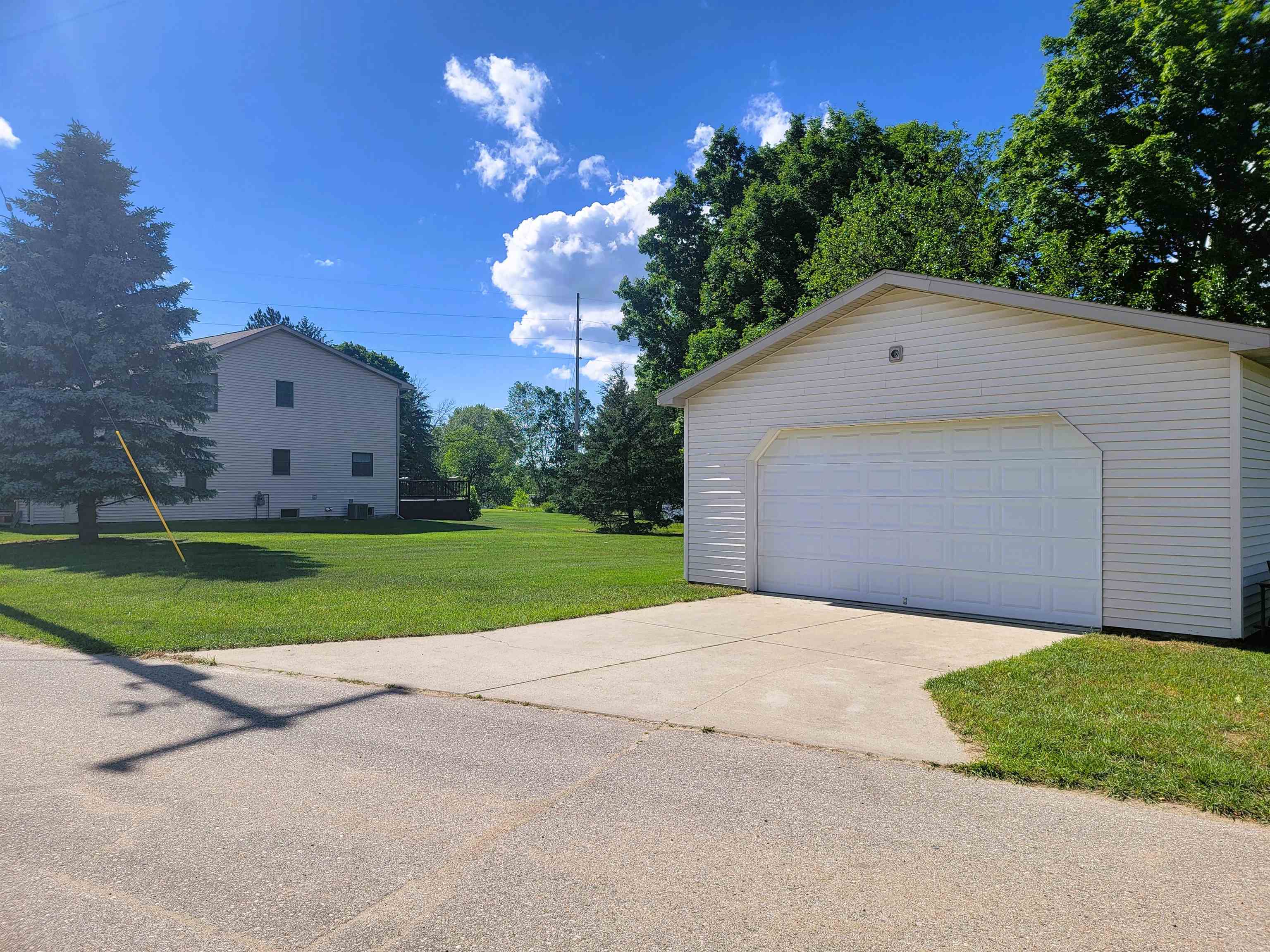 4815 East Washington Road Clare, MI 48617 - Photo 42 of 43 1903120-41.JPG