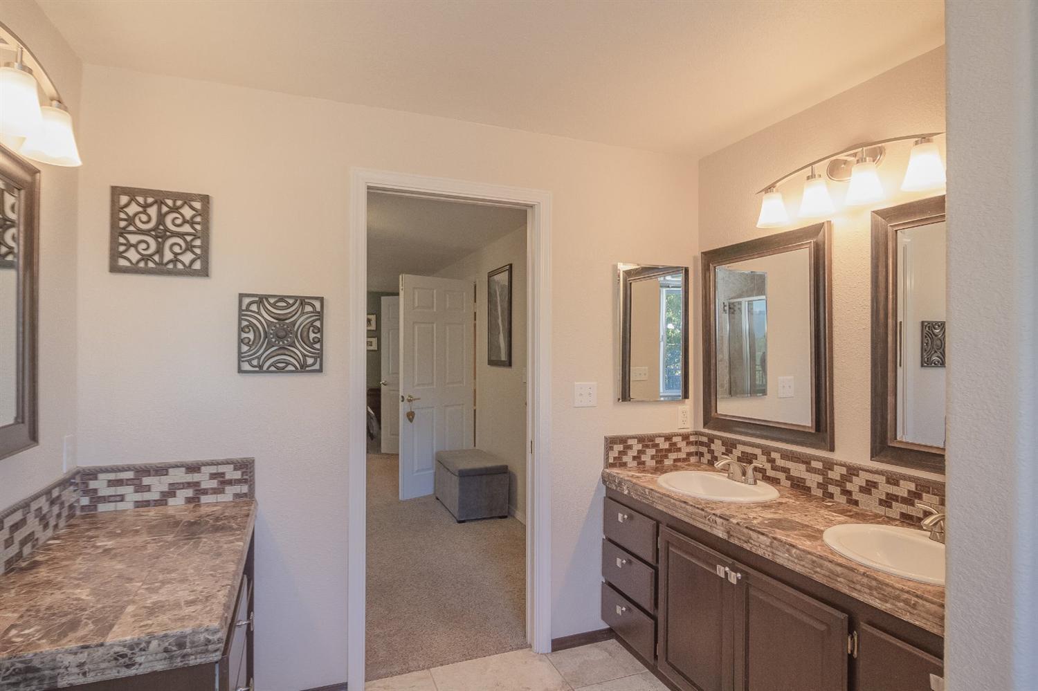2409 Glory C Road Medford, OR 97501 - Photo 25 of 35 Additional Photo
