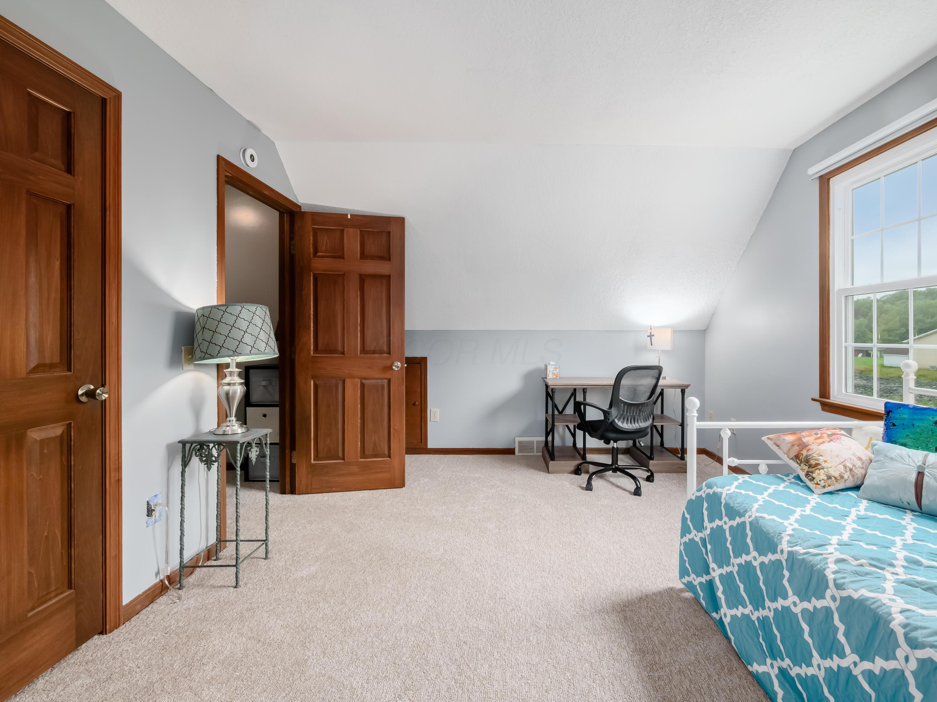 565 Goose Pond Road Newark, OH 43055 - Photo 16 of 27 N_565_Goose_Pond_Rd_058