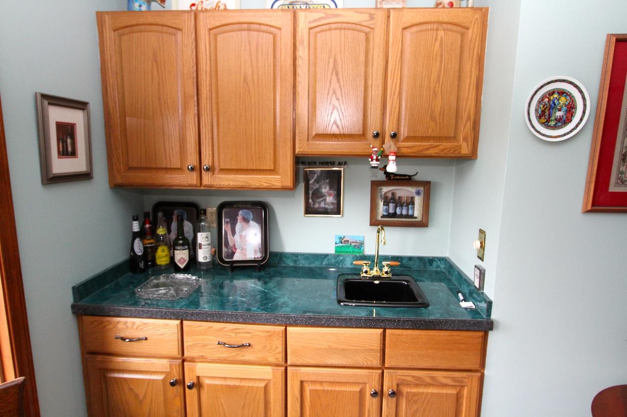 10376 Meisner Road Casco, MI 48064 - Photo 6 of 33 31367763-5.JPG