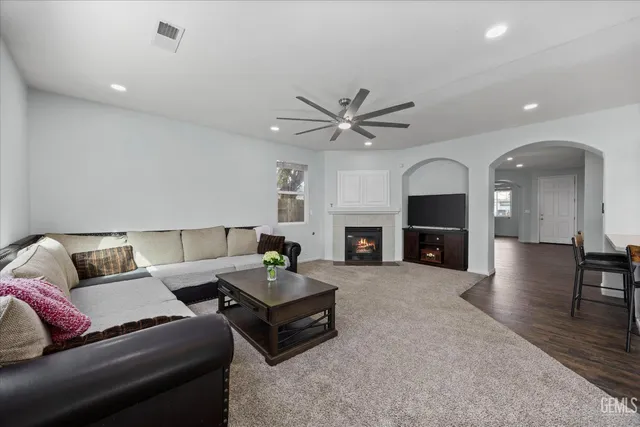 $579,000 | Undisclosed Address, Bakersfield, CA 93312