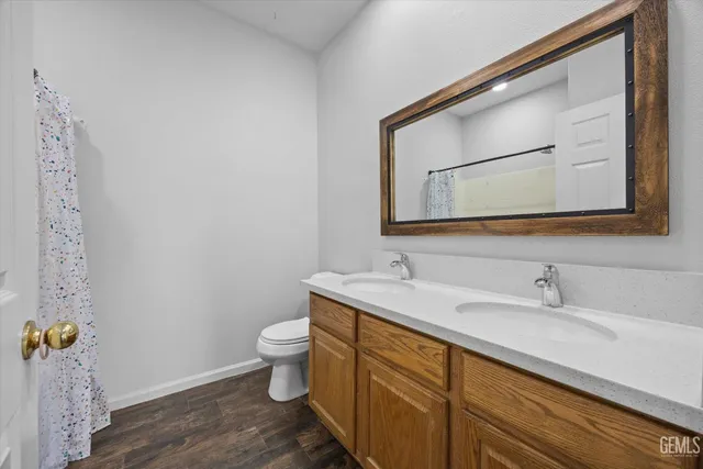 $579,000 | Undisclosed Address, Bakersfield, CA 93312