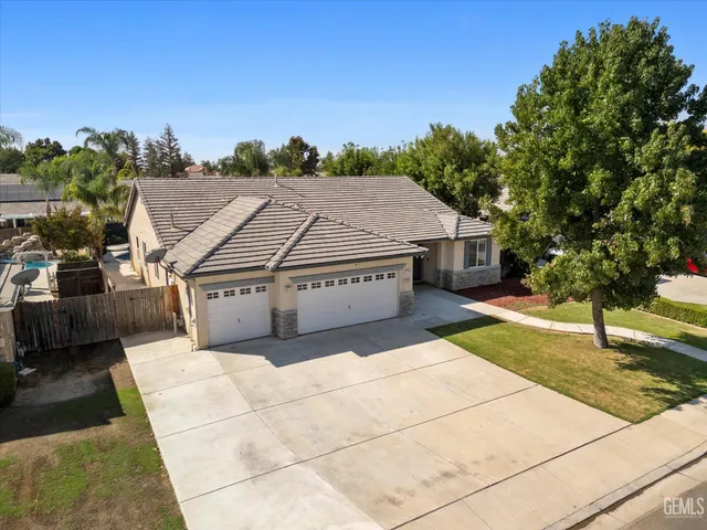 $579,000 | Undisclosed Address, Bakersfield, CA 93312