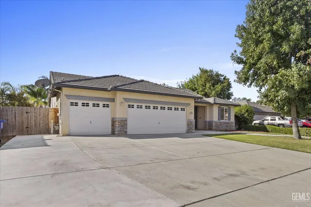 $579,000 | Undisclosed Address, Bakersfield, CA 93312