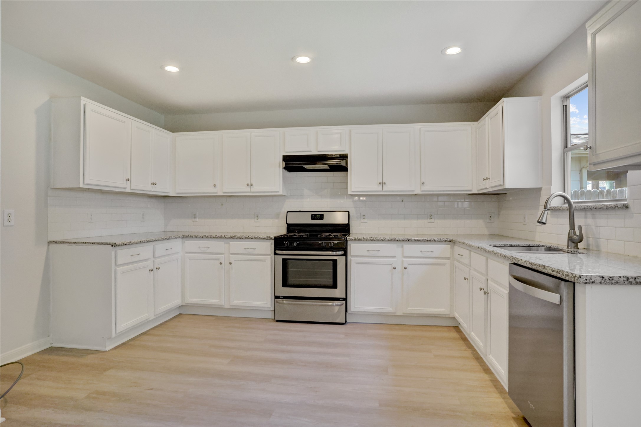 29562 North Legends Bend Drive Spring, TX 77386 - Photo 12 of 29