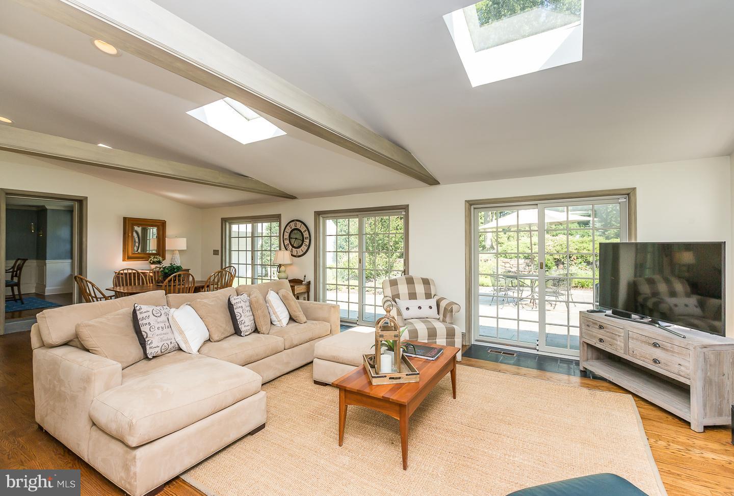 1287 Argyle Road Berwyn, PA 19312 - Photo 14 of 56 Family room