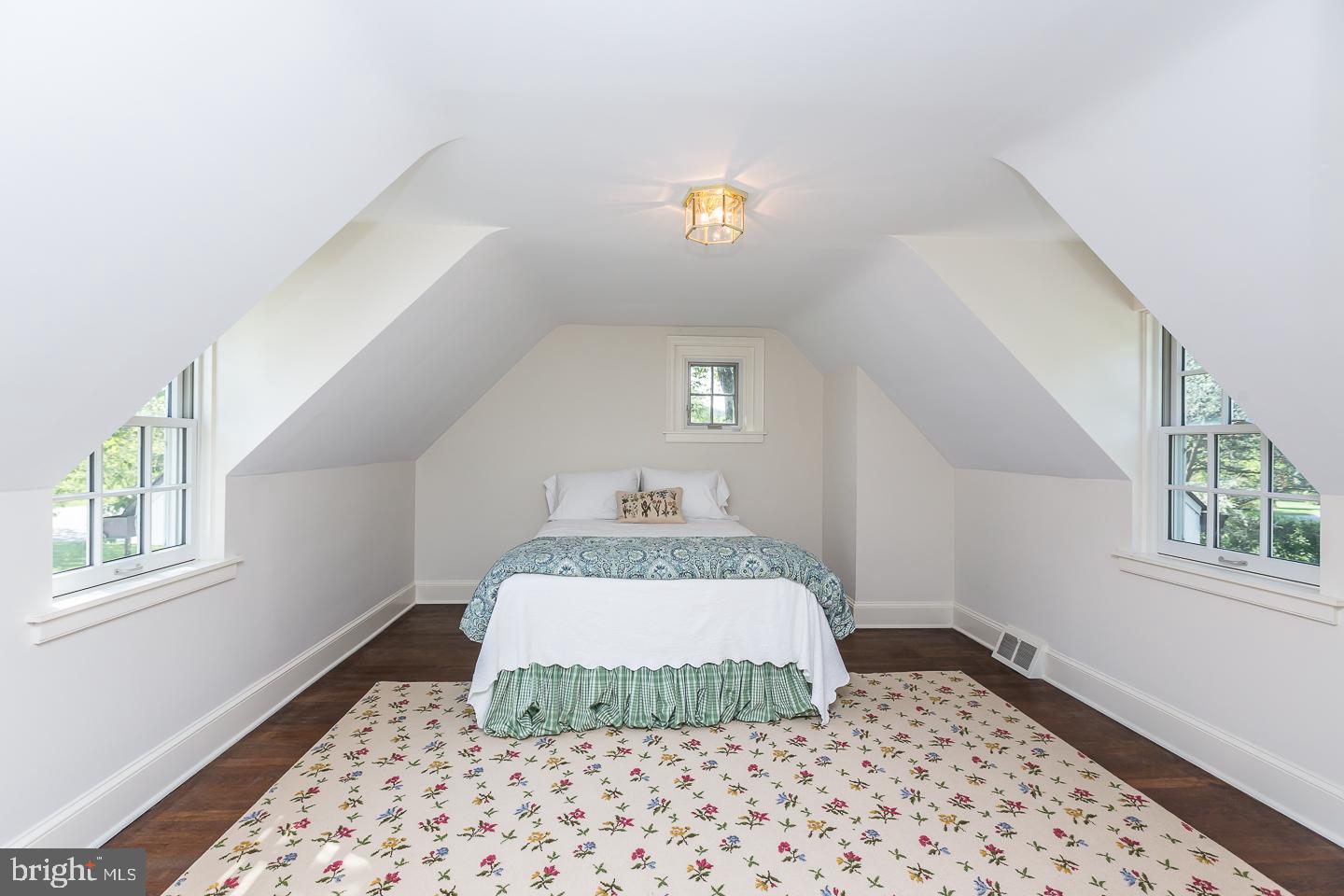1287 Argyle Road Berwyn, PA 19312 - Photo 41 of 56 Bedroom #4