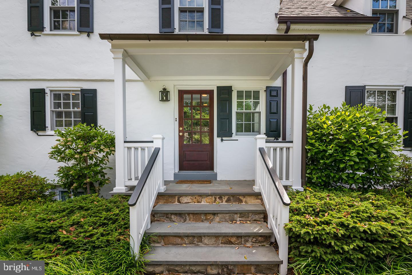 1287 Argyle Road Berwyn, PA 19312 - Photo 6 of 56 Side entrance