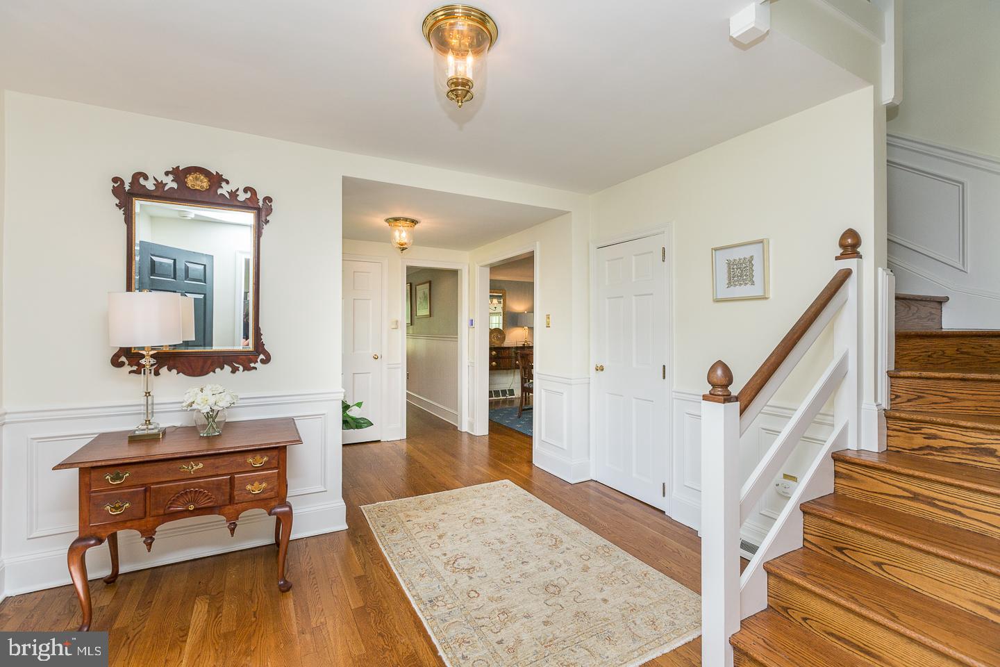 1287 Argyle Road Berwyn, PA 19312 - Photo 7 of 56 Front entrance foyer