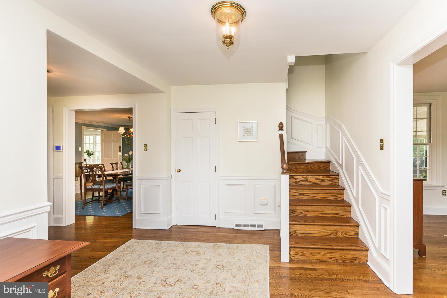 1287 Argyle Road Berwyn, PA 19312 - Photo 8 of 56 Front entrance foyer