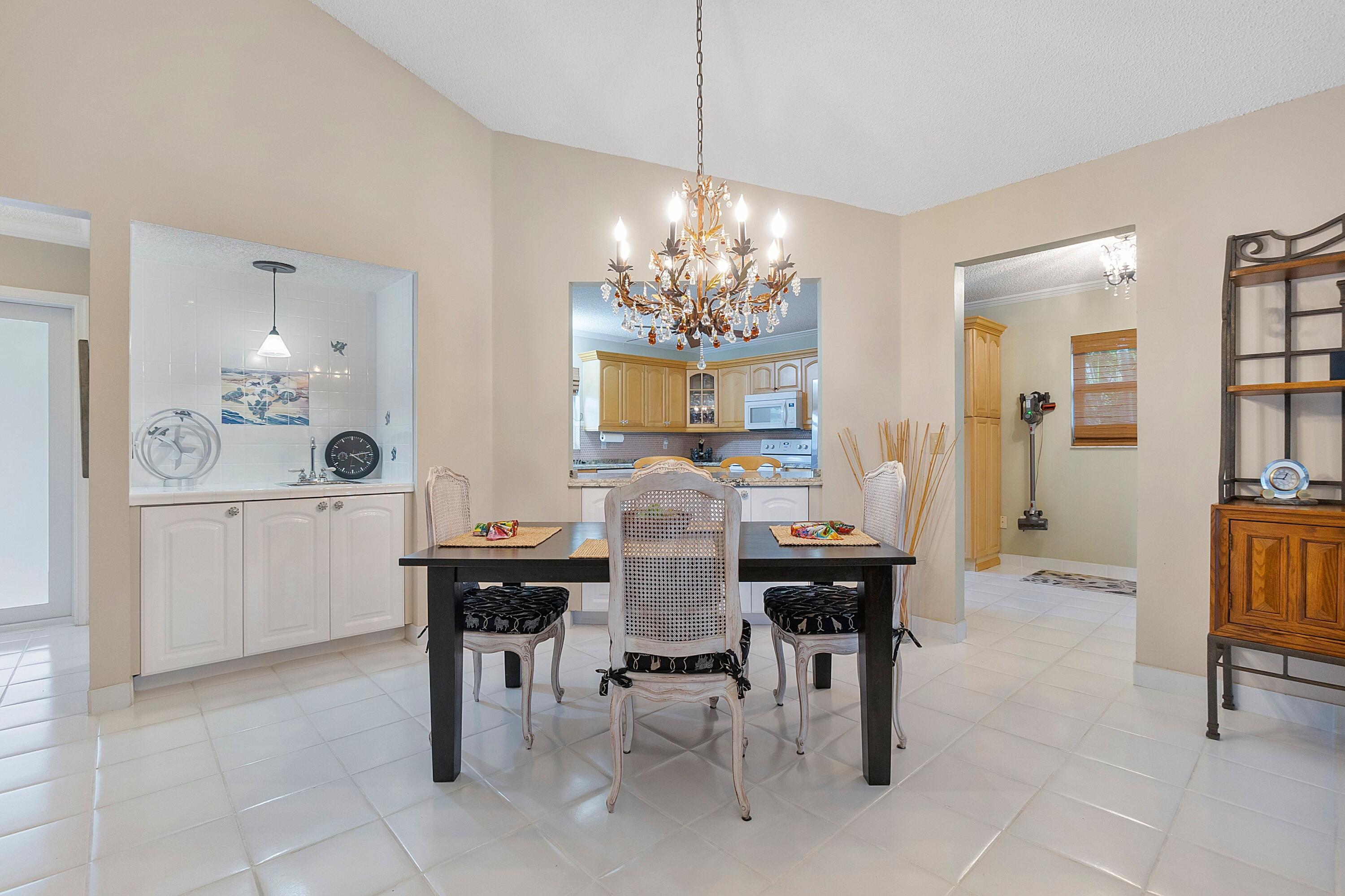275 Northwest 69th Street Boca Raton, FL 33487 - Photo 17 of 34 boca lake dining rm
