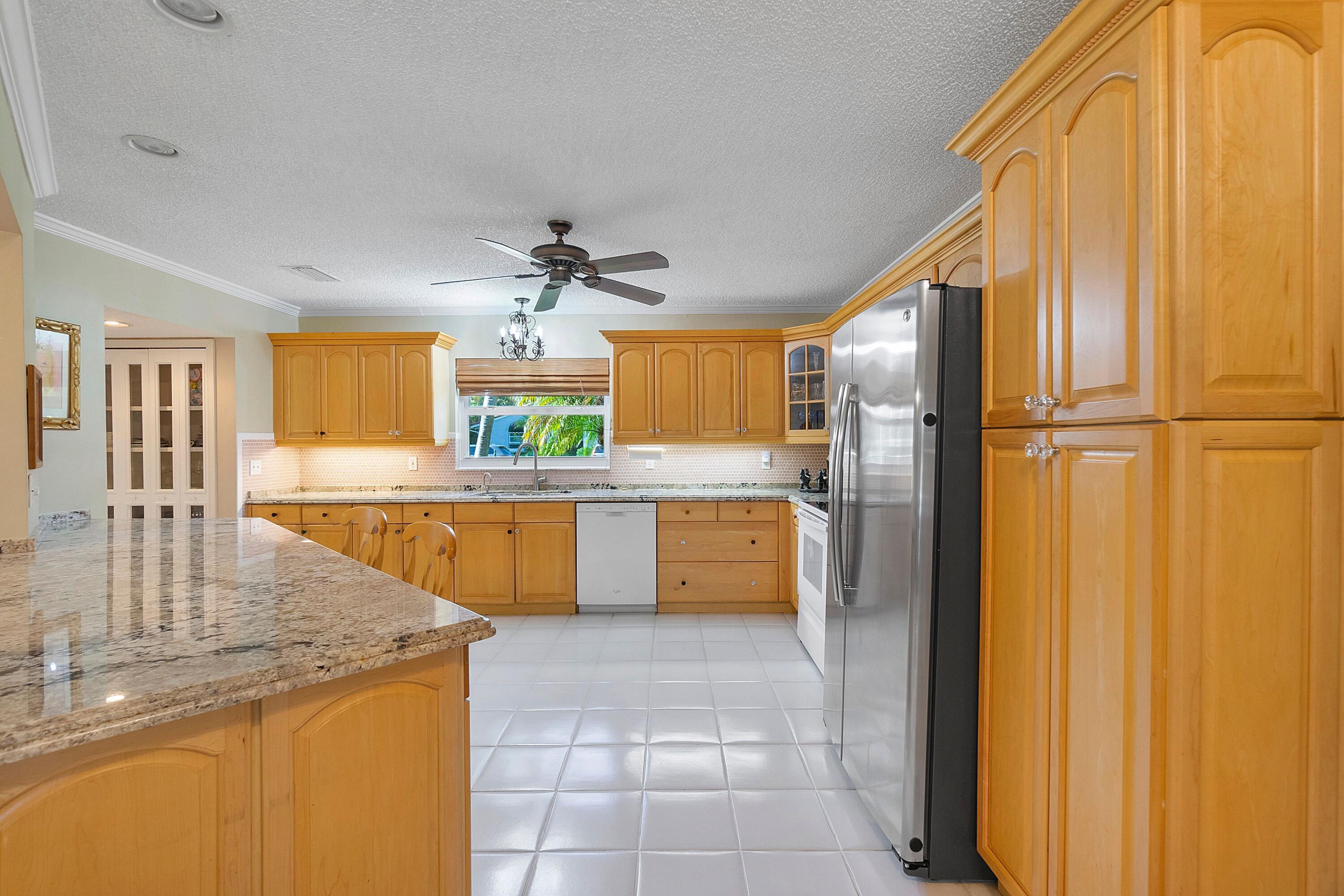 275 Northwest 69th Street Boca Raton, FL 33487 - Photo 19 of 34 boca lake kit 1