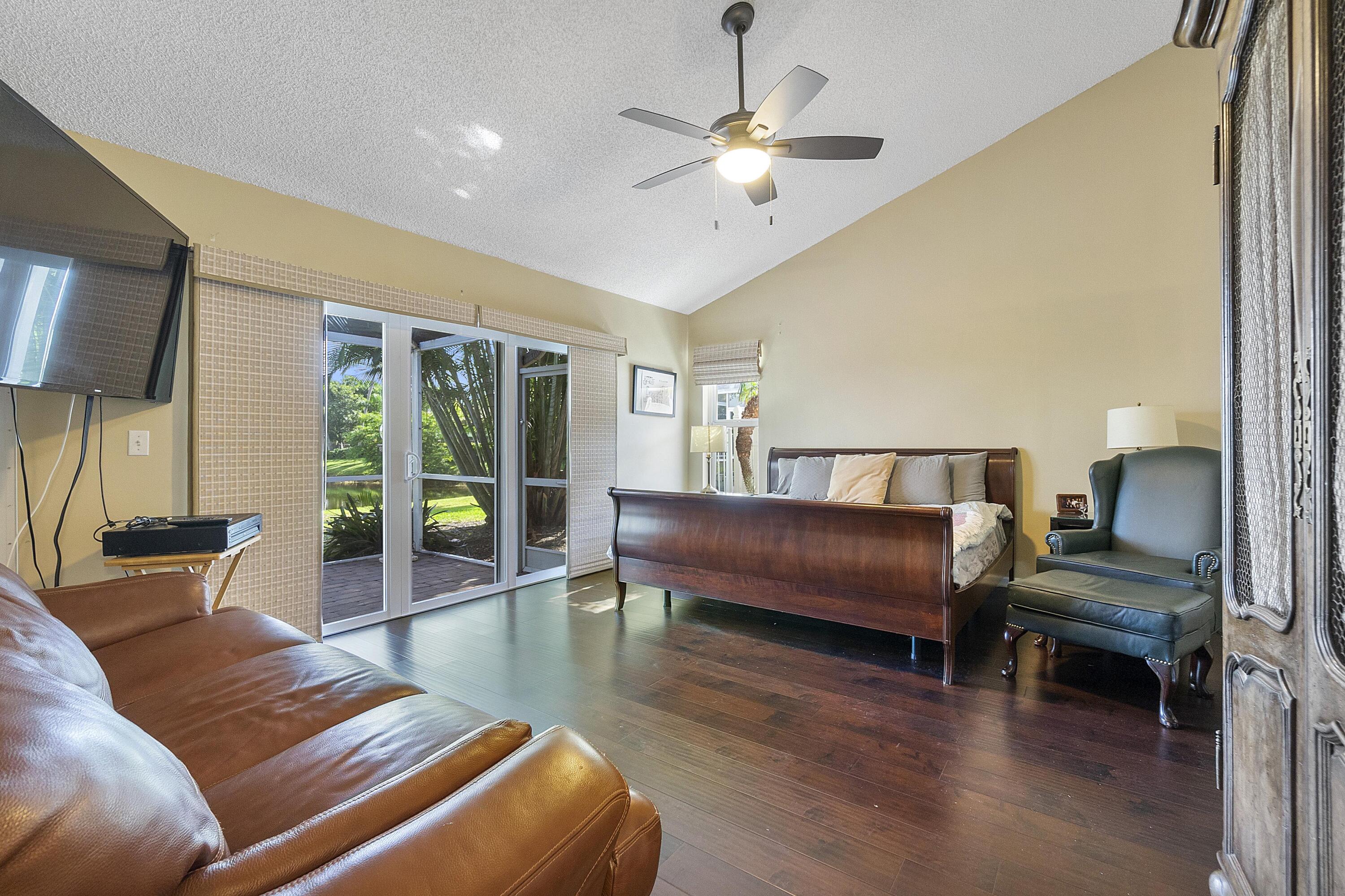 275 Northwest 69th Street Boca Raton, FL 33487 - Photo 23 of 34 BOCA LAKE MAST BED RM 1