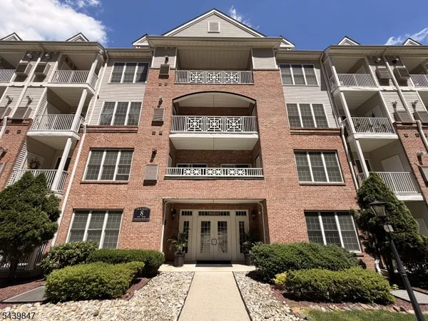 $2,400 | 8105 Sanctuary Boulevard, Unit 105, Riverdale, NJ 07457