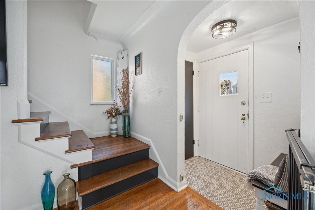 3807 Elmhurst Road Toledo, OH 43613 - Photo 4 of 48 Gallery Image 4