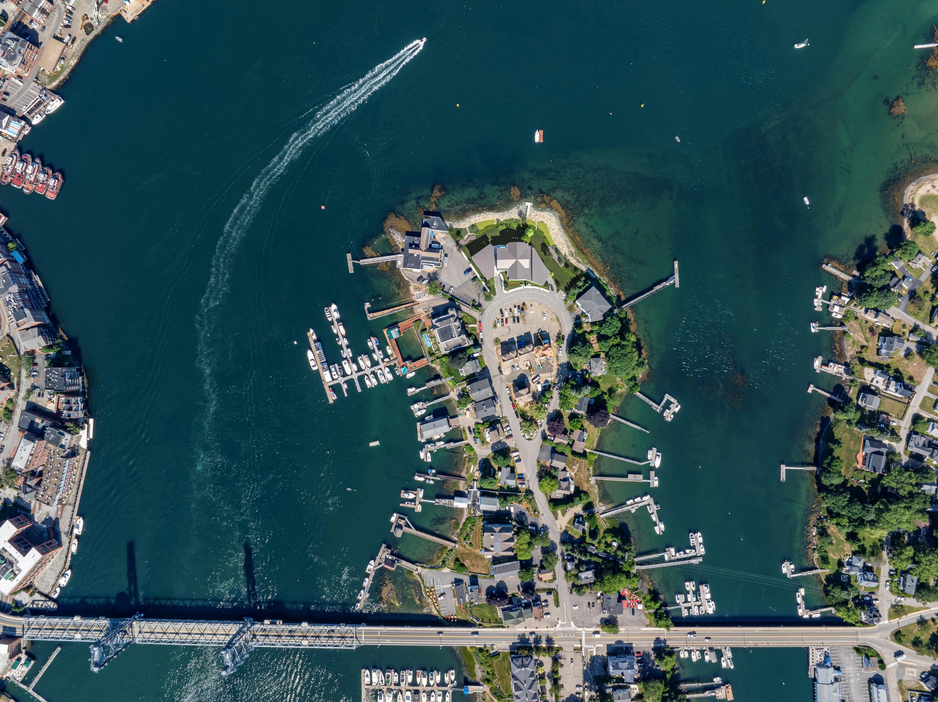 35 Badgers Island West, Unit 204 Kittery, ME 03904 - Photo 12 of 12 4825HDC Eventide R01, Exterior Aerial Ma