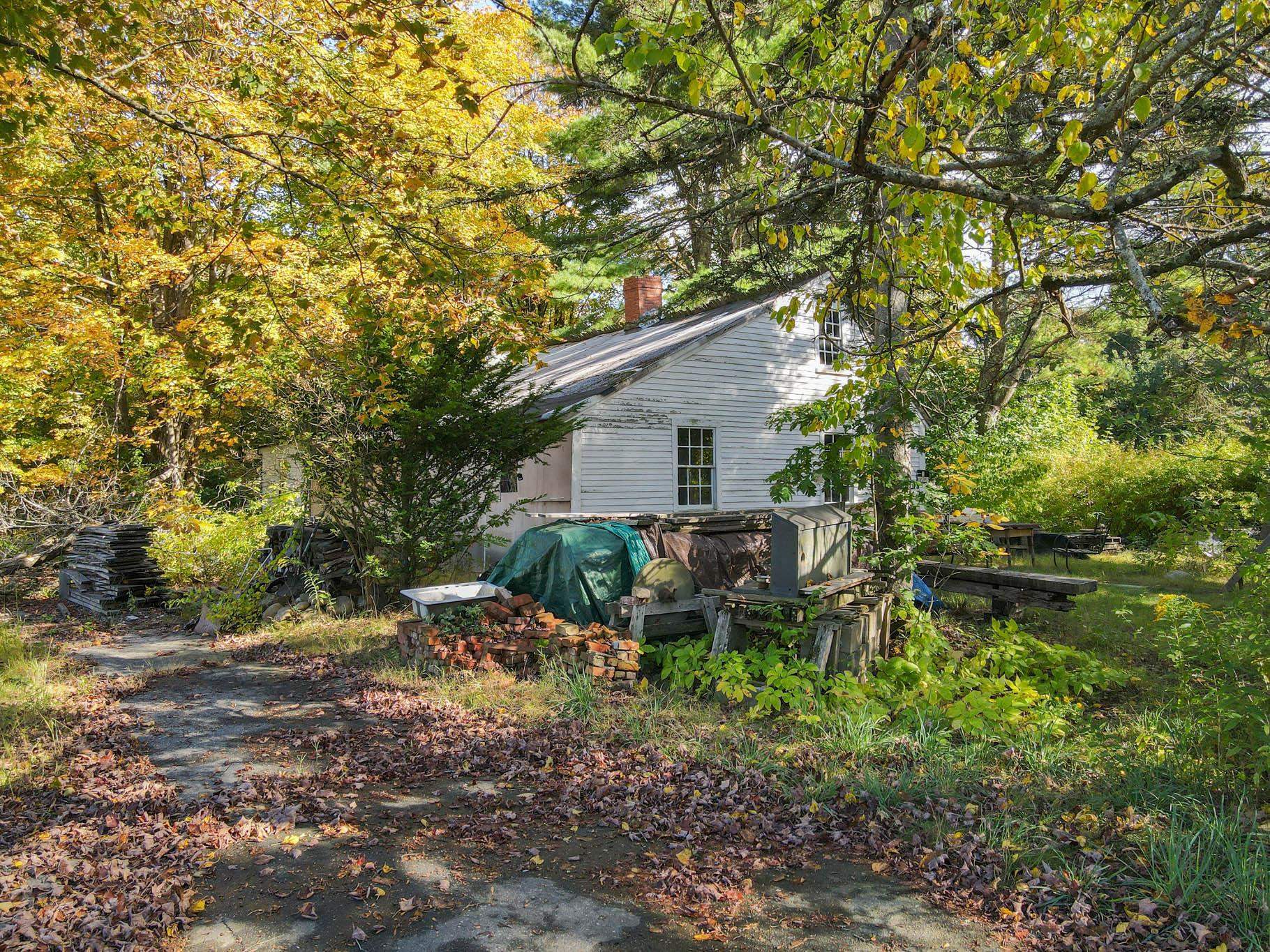 42 Bear Hill Road Newton, NH 03858 - Photo 22 of 50