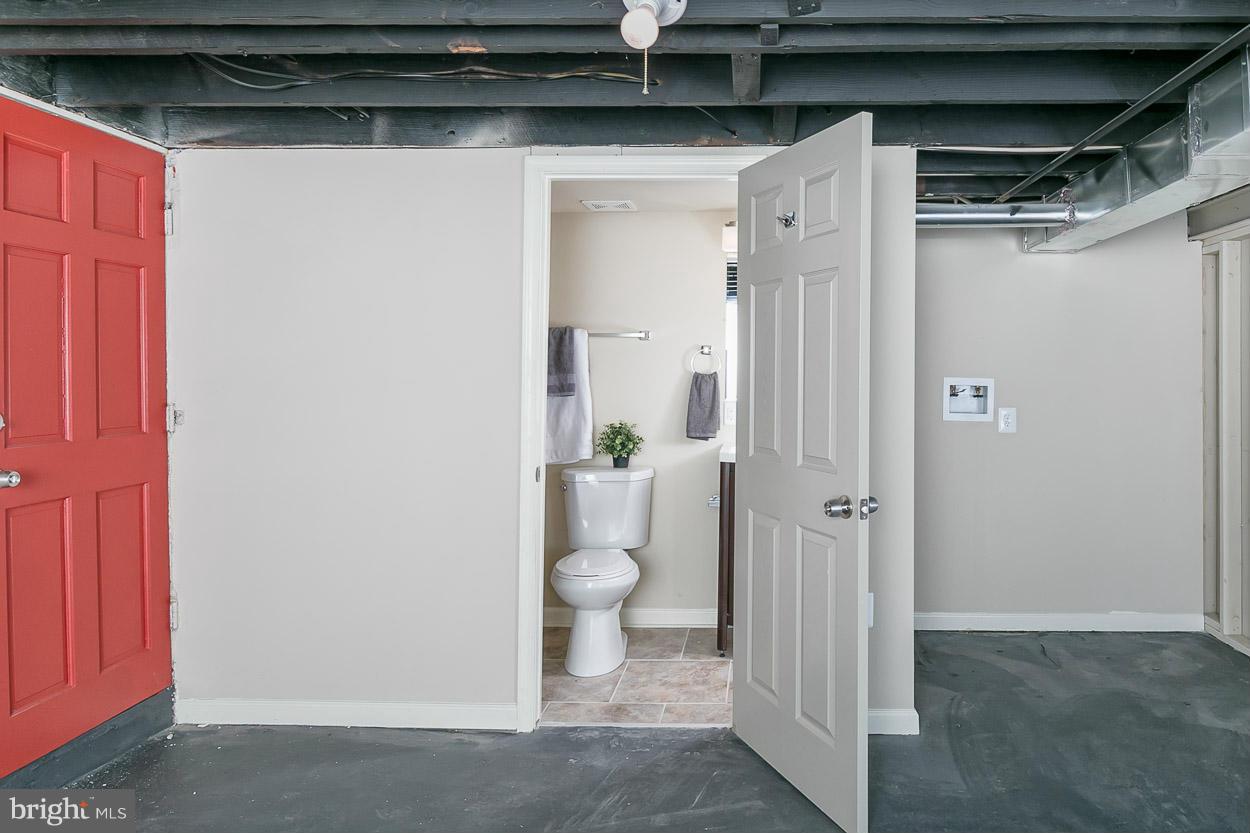1611 Northgate Road Baltimore, MD 21218 - Photo 17 of 19 Interior (General)