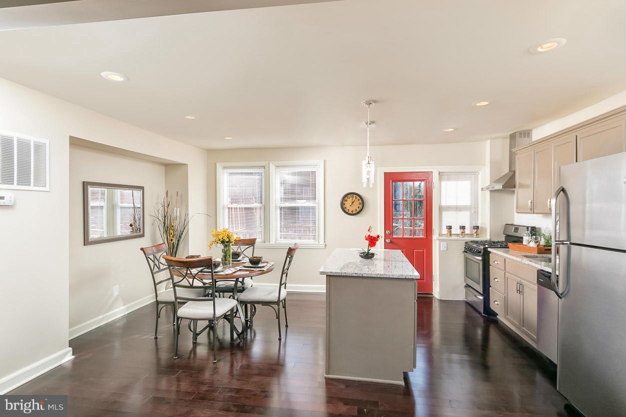 1611 Northgate Road Baltimore, MD 21218 - Photo 7 of 19 Interior (General)