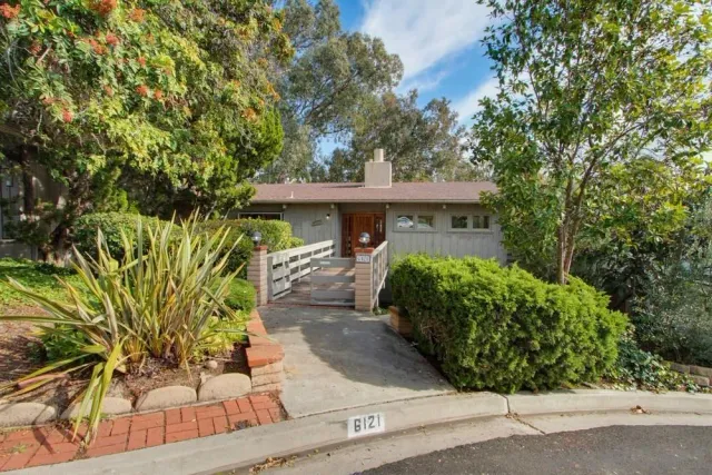 $1,999,000 | 6121 La Pintura Drive, La Jolla, CA 92037