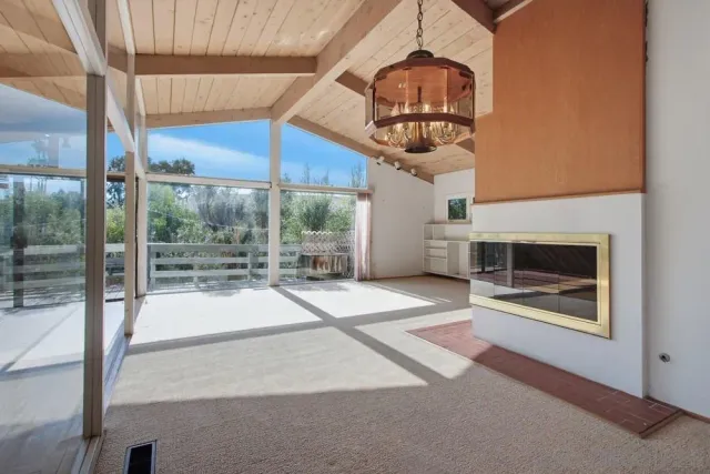 $2,399,000 | 6121 La Pintura Drive, La Jolla, CA 92037