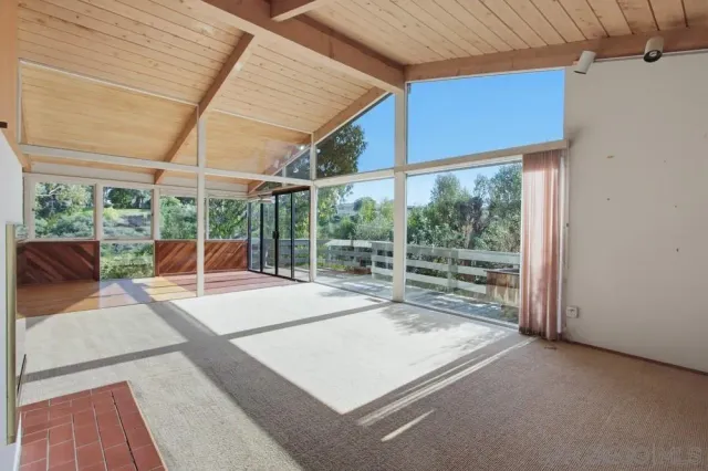 $2,399,000 | 6121 La Pintura Drive, La Jolla, CA 92037