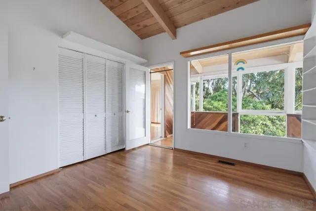 $2,399,000 | 6121 La Pintura Drive, La Jolla, CA 92037