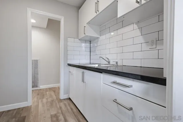 $2,399,000 | 6121 La Pintura Drive, La Jolla, CA 92037