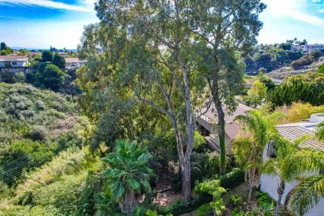 $2,399,000 | 6121 La Pintura Drive, La Jolla, CA 92037