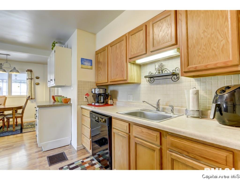 2909 South 5th Street Springfield, IL 62703 - Photo 8 of 26