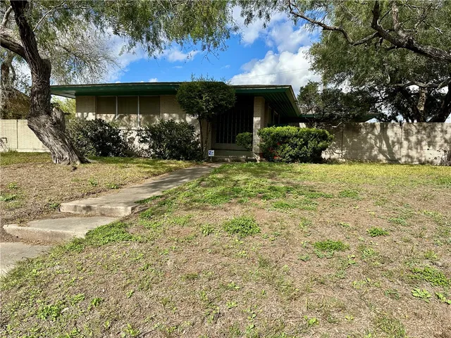 $185,000 | 101 Ashburn Avenue, Robstown, TX 78380