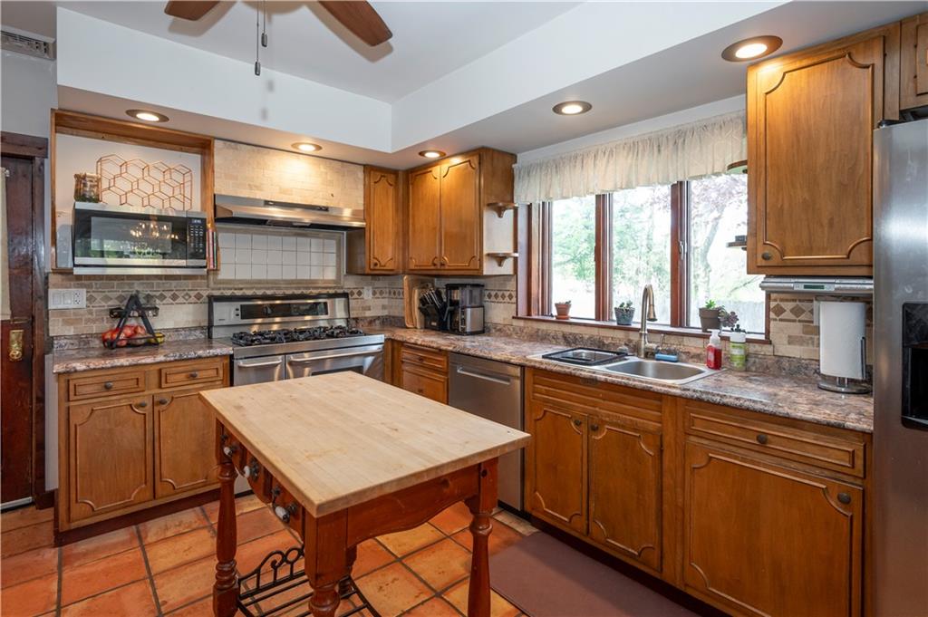 6719 Verona Road Verona, PA 15147 - Photo 23 of 50 Gallery Image 23